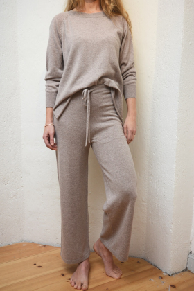 Matilda Pants, Toast