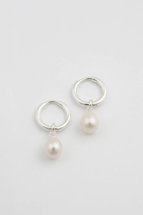 Treasure Pearl Hoops, Silver