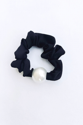 Scrunchie, Pearl & Black